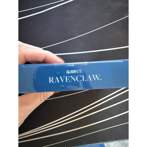 New Glamnetic x Harry Potter collab Ravenclaw Press on nails - Picture 4 of 4